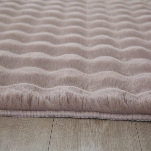 Unique Plush High Pile Beige Rug I Cosy Beige Bedroom Rugs